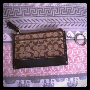 Coach card holder signature print
